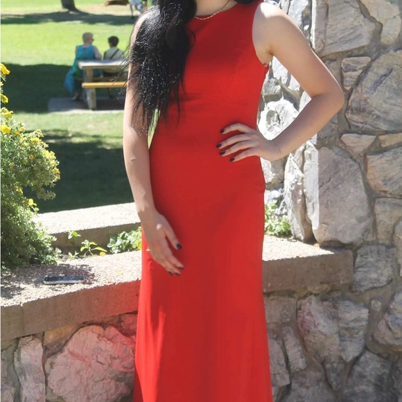 Red Ralph Lauren Gown - Picture 3 of 3